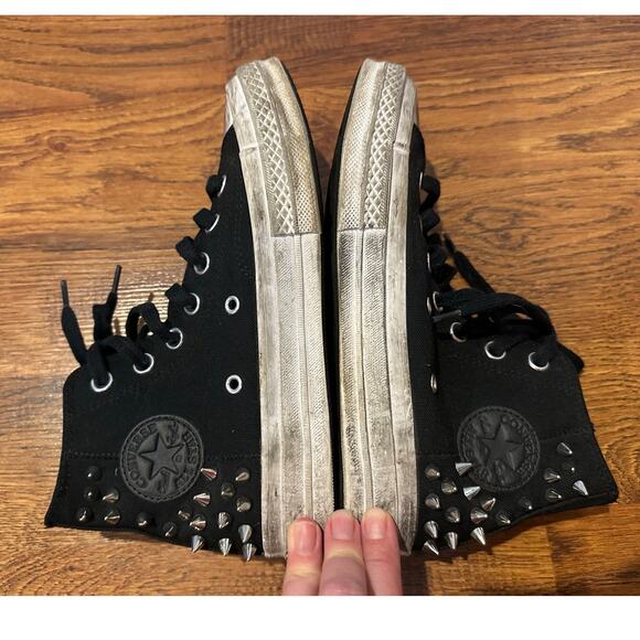 Converse Women’s Chuck 70 Studded High Tops with Scuffed Finish – Black – Size 6 - Picture 6 of 10